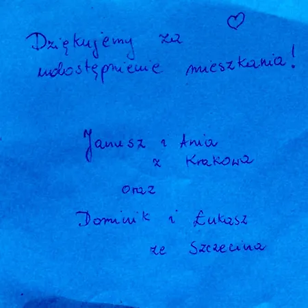 Wilda アパート *